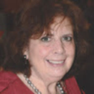 Meet your Posher, Deena